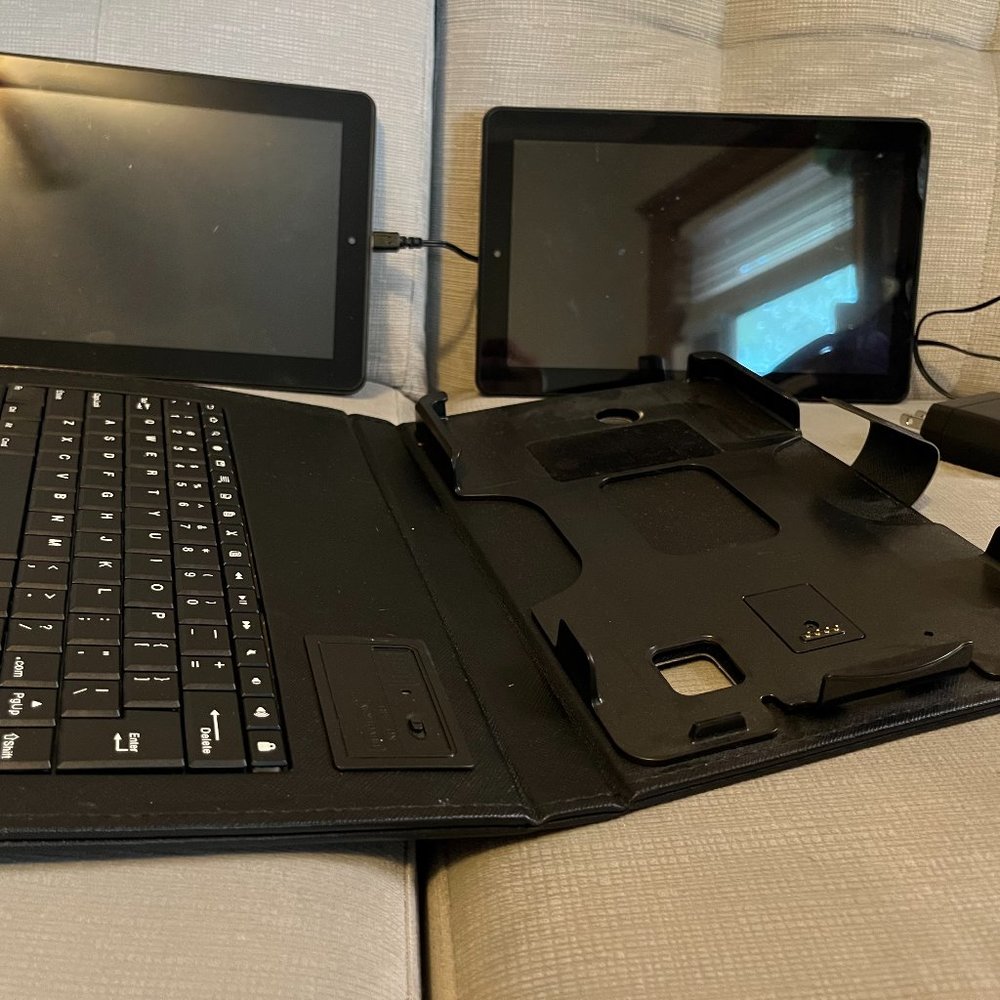 RCA 2 Tablets, Charger, and Keyboard Case